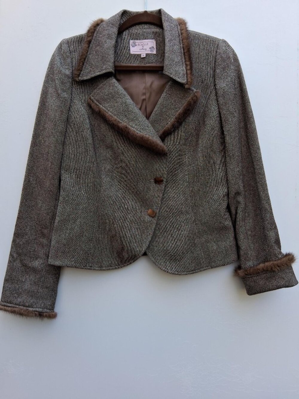 Vintage ECAILLE BY MARY tailored mink-trimmed lined tweed jacket, gray (size 6)